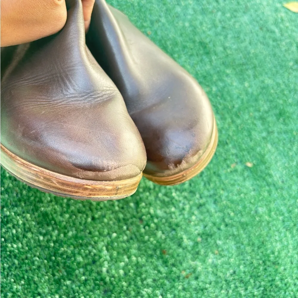 ‼️Sale‼️CROCS Brown Over the Knee Boots